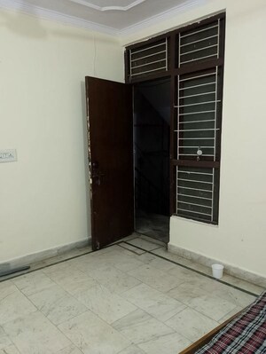 Room in 2 BHK Builder Floor at Malviya Nagar – for Rent