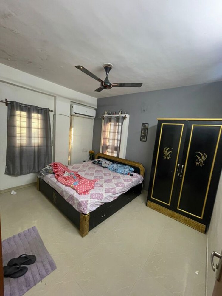 Bedroom, thaltej shilaj road 3 Bedroom 1800 Sq.Ft. Apartment In Thaltej Shilaj Road Ahmedabad 9721425