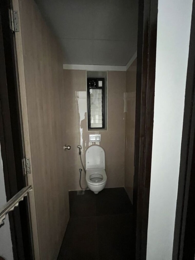 Bathroom, lodha-palava-fresca-c-and-d 1.5 Bedroom 664 Sq.Ft. Apartment In Dombivli East Thane 9721445