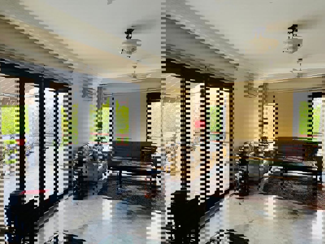 3 BHK + Servant Room Builder Floor For Rent in Hauz Khas Enclave