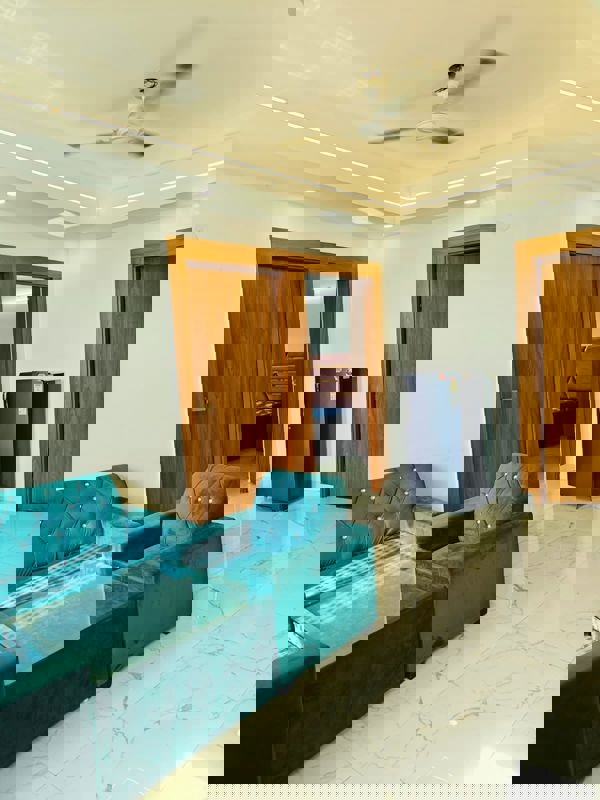 2 BHK Builder Floor For Rent in Saket