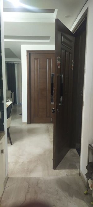 Building Lobby in 2 BHK Builder Floor at Malviya Nagar – for Rent