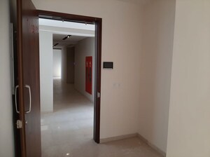 Room in 3 BHK Apartment at Piramal Vaikunth, Balkum Pada – for Sale