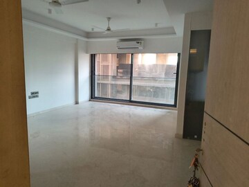 3 BHK Apartment For Rent in Bandra West