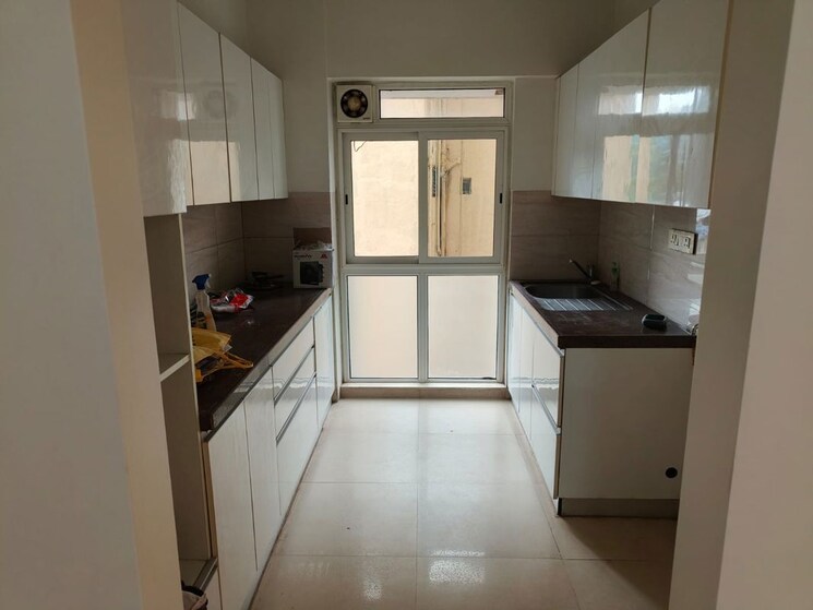 Kitchen, omkar-meridia 2 Bedroom 741 Sq.Ft. Apartment In Kurla West Mumbai 9721526