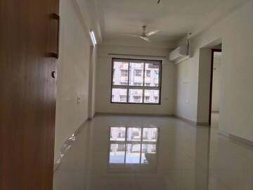 2 BHK Apartment For Rent in Godrej Prime, Chembur