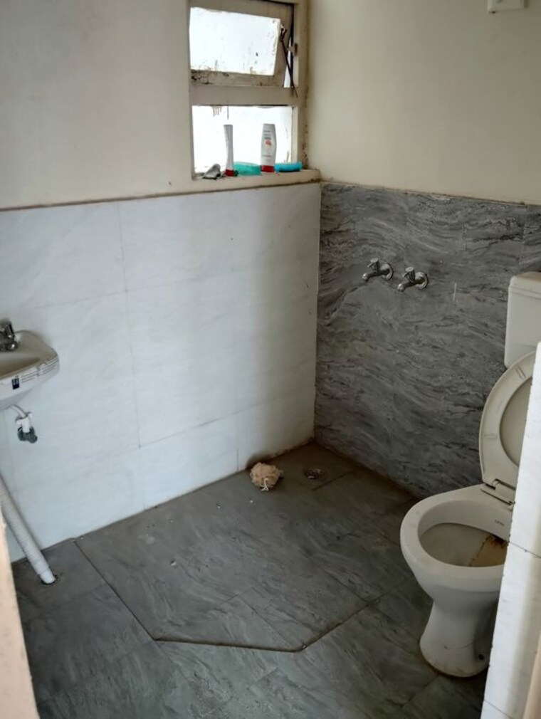 Other, auric-city-homes 3 Bedroom 618 Sq.Ft. Apartment In Sector 82 Faridabad 9721538