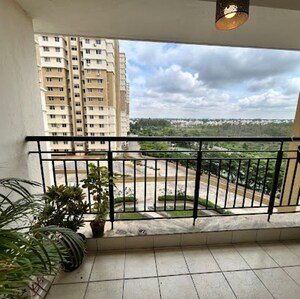 2 BHK Apartment For Rent in Prestige Royale Gardens, Avalahalli