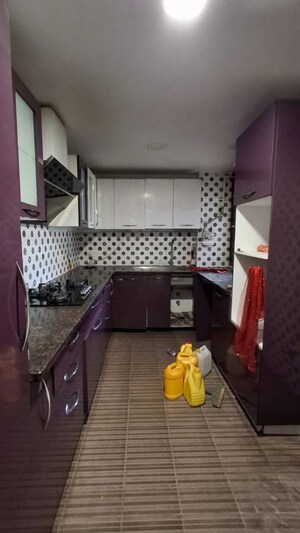 Kitchen in 2.5 BHK Builder Floor at Malviya Nagar – for Rent