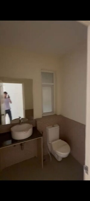 Living Room in 3 BHK Apartment at Silverglades The Melia, Sohna Sector 35 – for Sale