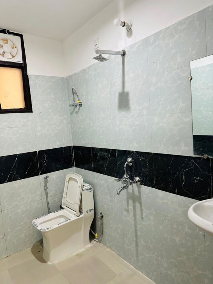 Team Area, dlf-city-phase-iii 1 RK 430 Sq.Ft. Builder Floor In Sector 24 Gurgaon 9721621