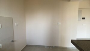Room in 2 BHK Apartment at Piramal Vaikunth, Balkum Pada – for Sale