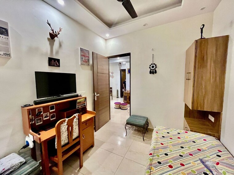 Room, ms-enclave-zirakpur 3 Bedroom 950 Sq.Ft. Apartment In Dhakoli Zirakpur 9721648