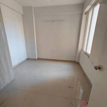 Room in 2 BHK Apartment at Shree Vardhman Green Court, Sector 90 – for Rent