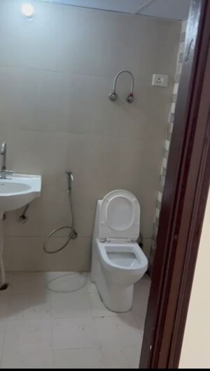 Bathroom in 3 BHK Apartment at Amrapali Heartbeat City, Sector 107 – for Rent