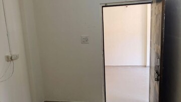 Room in 1 BHK Apartment at Shree Sai Apartment Lokmanya Nagar, Lokmanya Nagar – for Rent