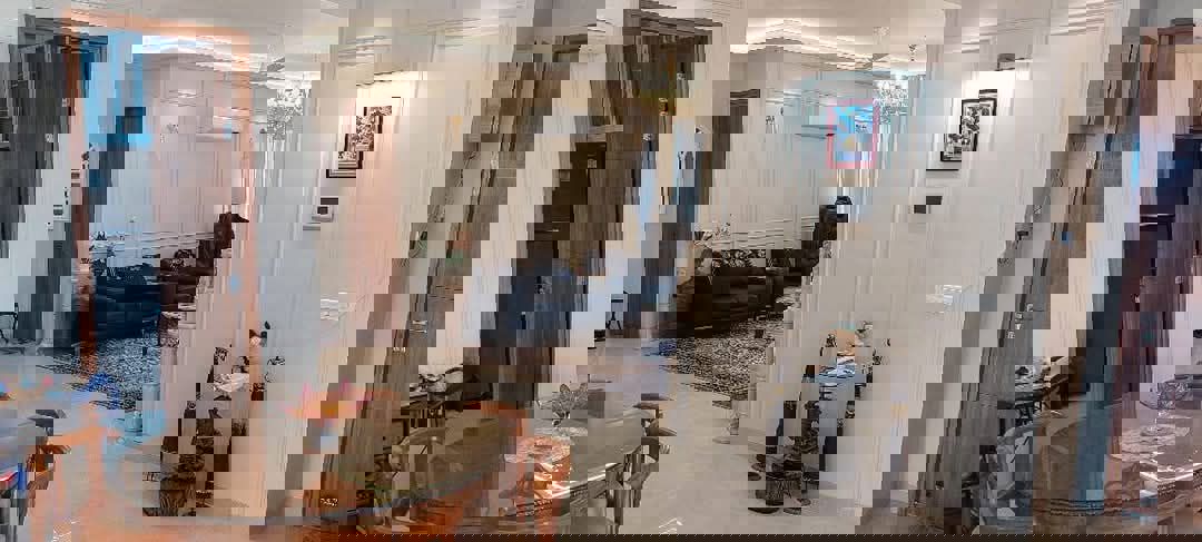 4 BHK + Servant Room Apartment For Rent in Gomti Nagar