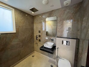 Kitchen in 3 BHK Builder Floor at DLF Centre Point, Sector 11 – for Sale