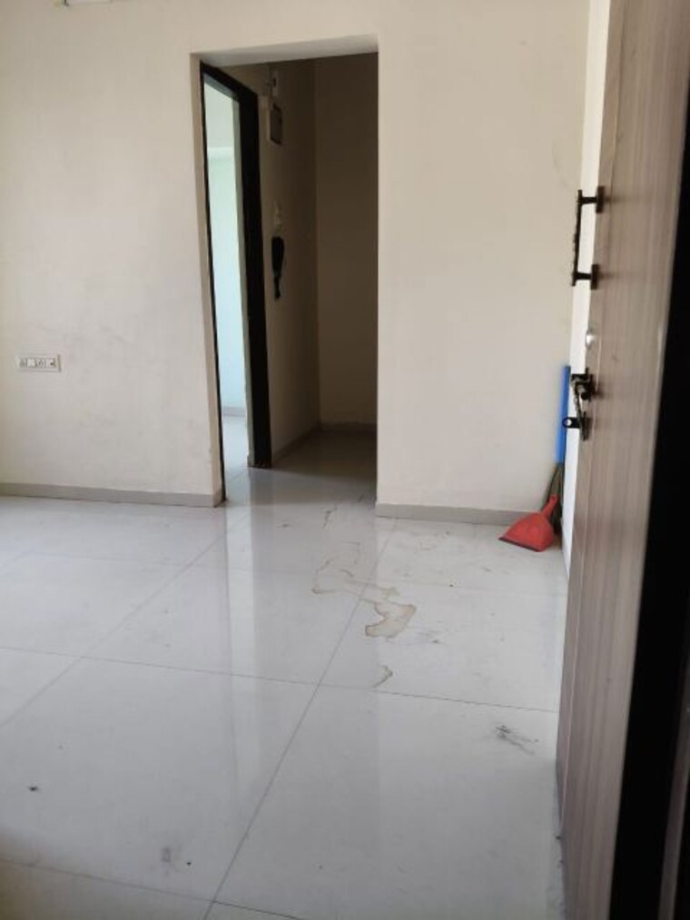 Bathroom, green-square 1 Bedroom 520 Sq.Ft. Apartment In Kasarvadavali Thane 9721708