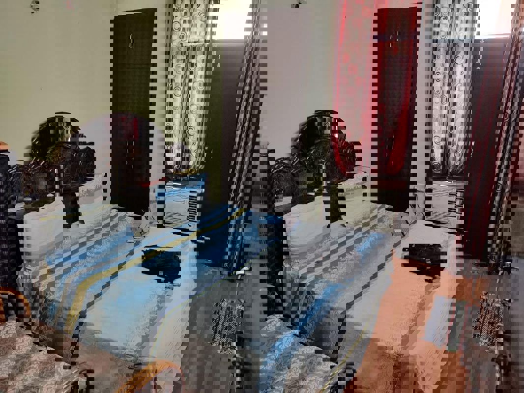 3 BHK + Servant Room,Extra Room Apartment For Sale in Rps Palms