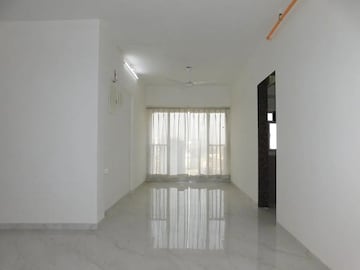 Room in 2 BHK Apartment at Sri Zynergy, Suman Nagar – for Rent