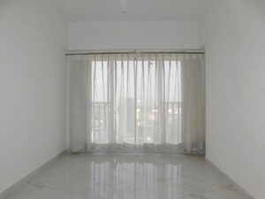 Room in 2 BHK Apartment at Sri Zynergy, Suman Nagar – for Rent