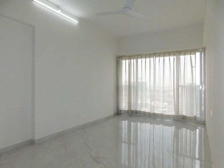 Room, sri-zynergy 2 Bedroom 834 Sq.Ft. Apartment In Suman Nagar Mumbai 9721715