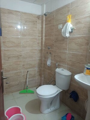 Bathroom in 2.5 BHK Apartment at Ajnara Le Garden, Sector 16b Greater Noida – for Rent