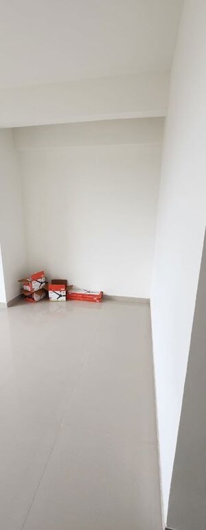 Furnished Amenities in 2 BHK Apartment at Dosti Vidisha, Ghodbunder Road – for Rent