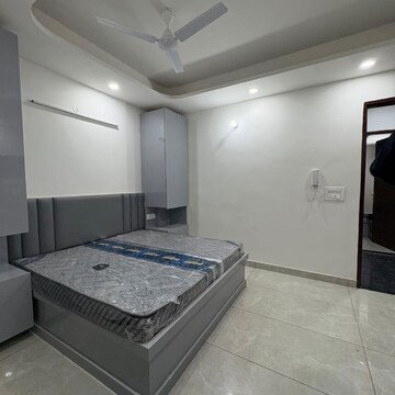 Bedroom in 1 RK Builder Floor at Huda Staff Colony, Sector 46 – for Rent