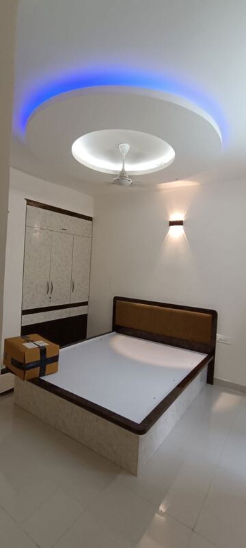 Master Bedroom in 2 BHK Apartment at Kadamba Plateau – for Rent