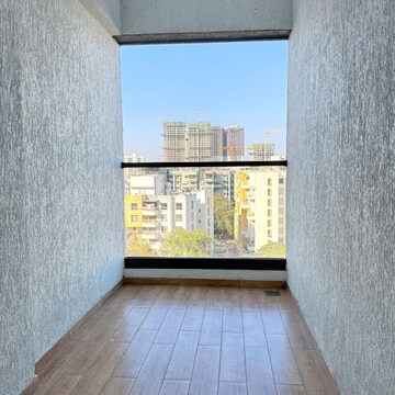 Furnished Amenities in 3 BHK Apartment at Majestique Signature Towers, Dasar – for Rent