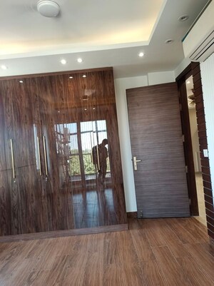 Building Lobby in 4 BHK Builder Floor at Ansal API Esencia, Sector 67 – for Sale