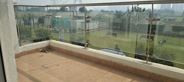 Swimming Pool in 2.5 BHK Apartment at Shree Vardhman Victoria, Sector 70 – for Rent