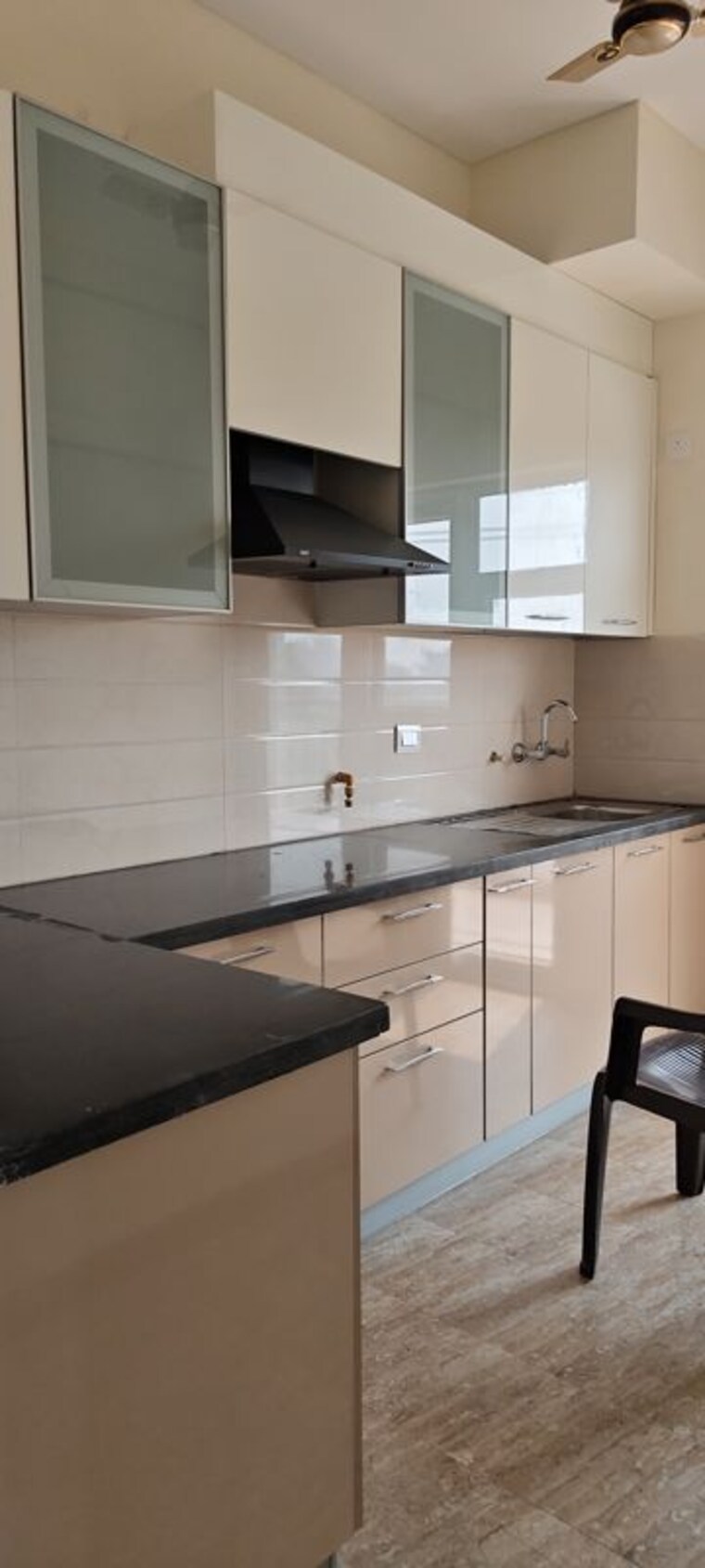 Kitchen, shree-vardhman-victoria 2.5 Bedroom 1350 Sq.Ft. Apartment In Sector 70 Gurgaon 9721813