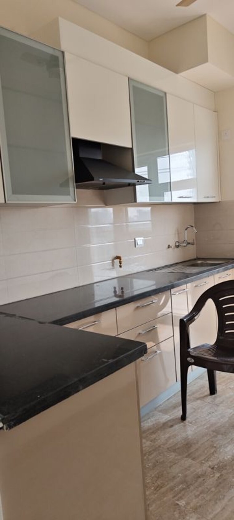 Kitchen, shree-vardhman-victoria 2.5 Bedroom 1350 Sq.Ft. Apartment In Sector 70 Gurgaon 9721813
