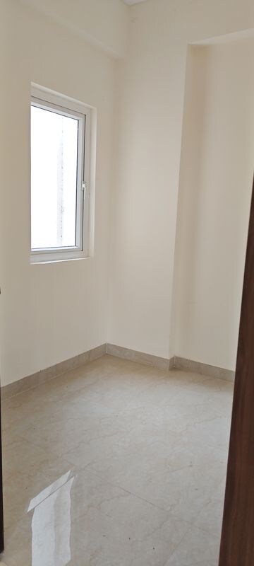 2.5 BHK Apartment For Rent in Shree Vardhman Victoria, Sector 70