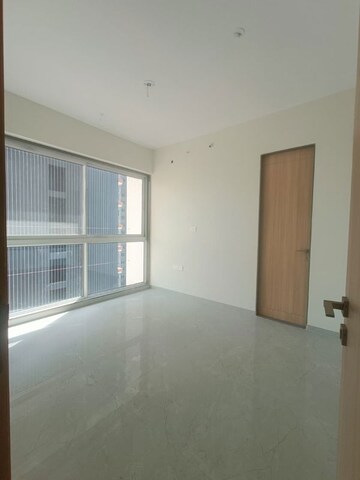 Room in 3 BHK Apartment at Tricity Montview, Sanpada – for Rent