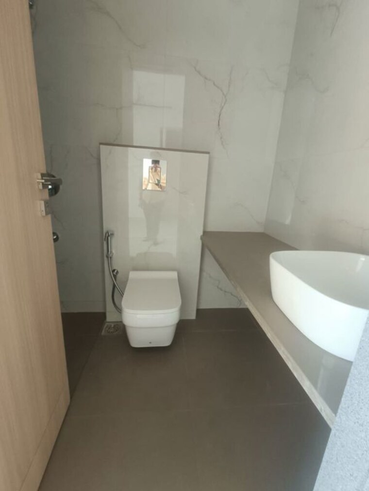 Bathroom, tricity-montview 3 Bedroom 903 Sq.Ft. Apartment In Sanpada Navi Mumbai 9721831