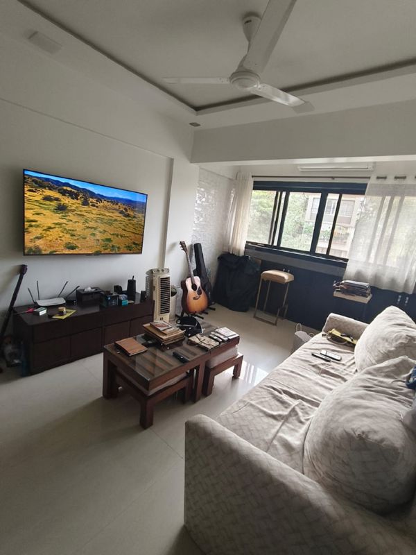 2 BHK + Pooja Room Apartment For Rent in Bandra West
