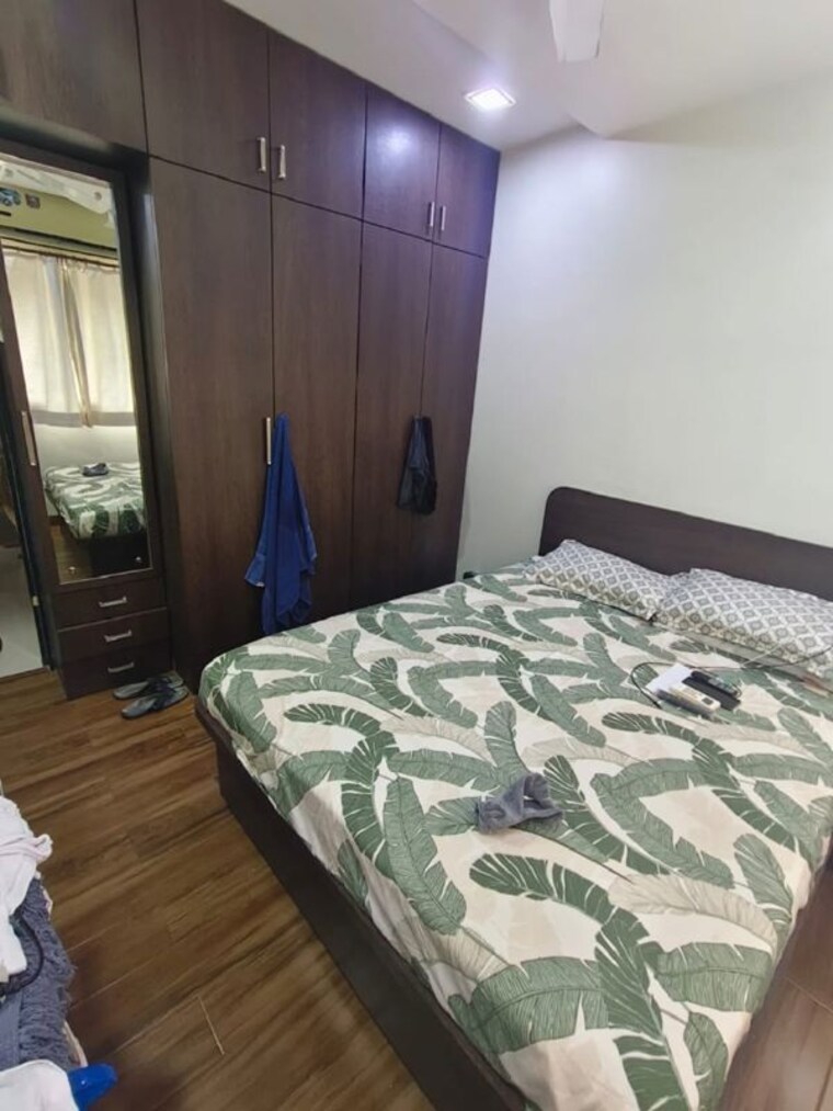 Bedroom, bandra west 2 Bedroom 700 Sq.Ft. Apartment In Bandra West Mumbai 9721828