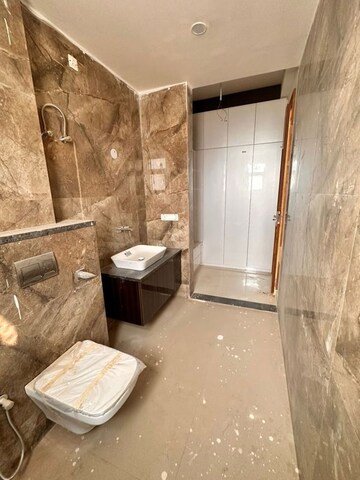 Kitchen in 3 BHK Builder Floor at Sector 84 – for Rent