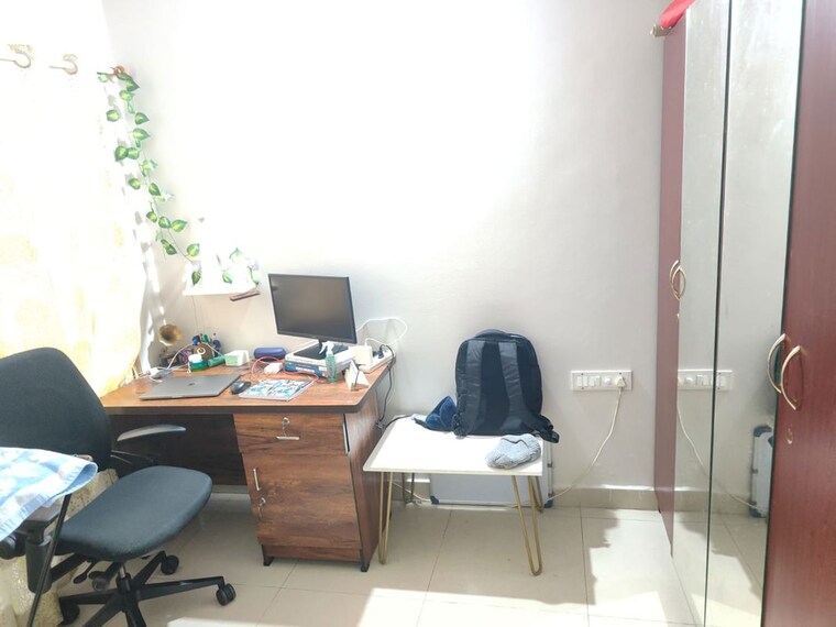 Master Bedroom, puravankara-purva-graces 3 Bedroom 1800 Sq.Ft. Apartment In Amrutahalli Bangalore 9721842