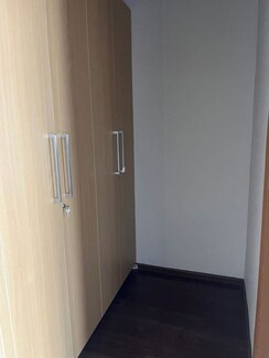 5 BHK + Servant Room Apartment For Sale in SS The Leaf