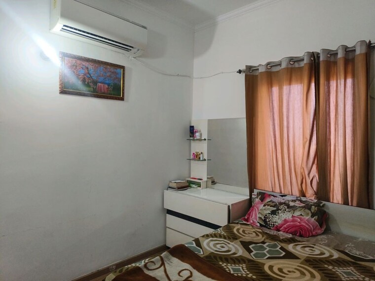 Bedroom, sector 84 3 Bedroom 1725 Sq.Ft. Apartment In Sector 84 Gurgaon 9721867