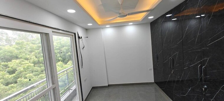 Room, gaur-city-5th-avenue 2.5 Bedroom 1175 Sq.Ft. Apartment In Sector 4 Greater Noida Greater Noida 9721926