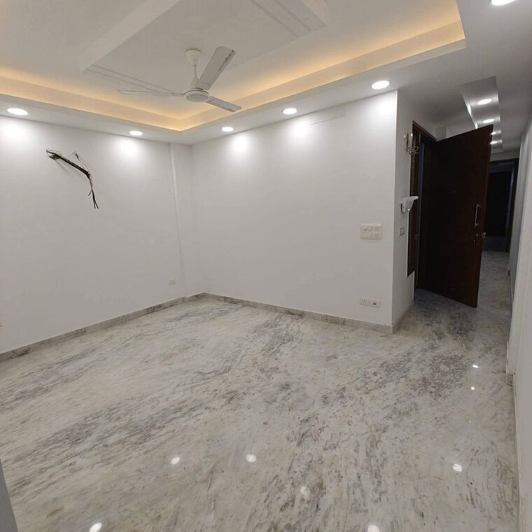 Room, gaur-city-5th-avenue 2.5 Bedroom 1175 Sq.Ft. Apartment In Sector 4 Greater Noida Greater Noida 9721926
