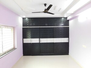 Furnished Amenities in 3 BHK Builder Floor at Kondapur – for Rent