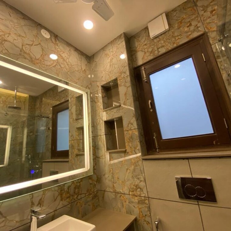 Living Room, sector 57 4 Bedroom 360 Sq.Yd. Builder Floor In Sector 57 Gurgaon 9721985