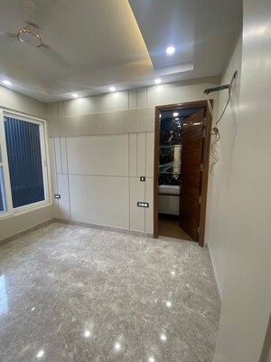 Room in 3 BHK Builder Floor at East Patel Nagar – for Sale